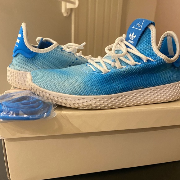 adidas Other - Adidas Pharrell Williams Tennis HU